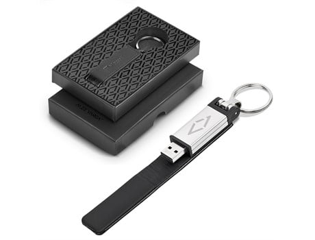 Alex Varga Hanssen 32GB USB Flash Drive Keyholder Giftsets