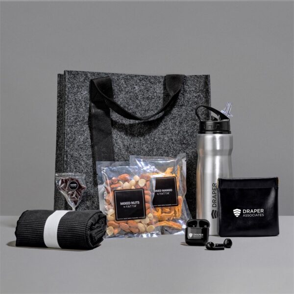 Yatta Fabulously Fit Hamper Hampers & Sweets 3