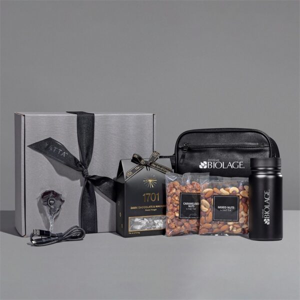 Yatta Gentlemans Gear Hamper Hampers & Sweets 3