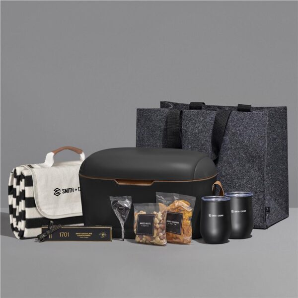 Yatta Outdoor Indulgence Hamper Hampers & Sweets 3