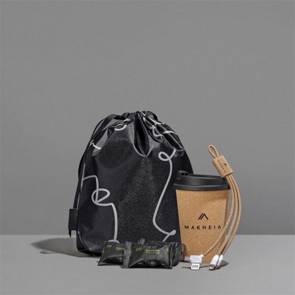 Yatta Bits of Bliss Hamper Hampers & Sweets 3