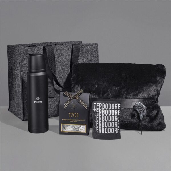 Yatta Chilled Charisma Hamper Hampers & Sweets 3