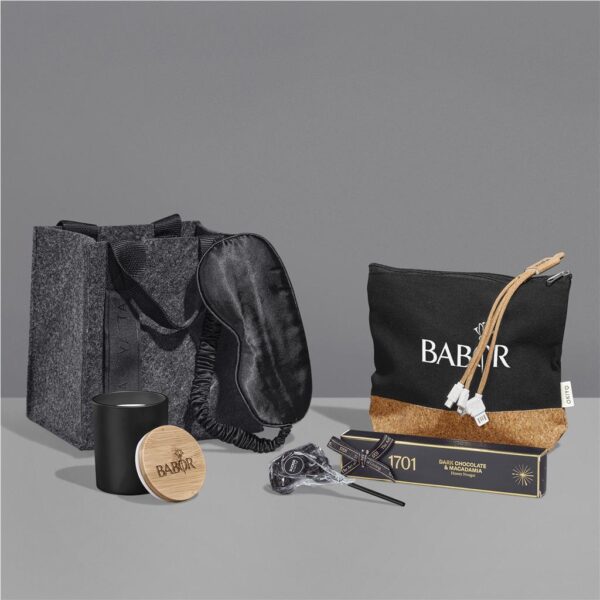 Yatta Darling Delights Hamper Hampers & Sweets 3