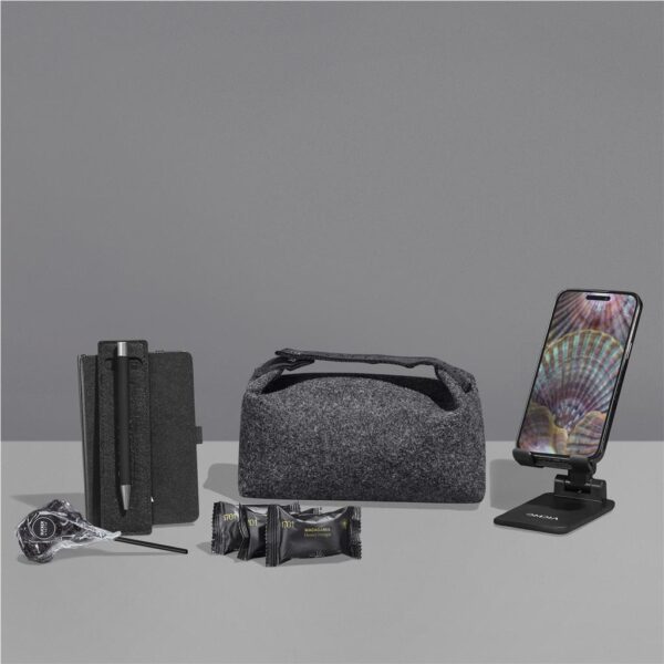 Yatta Gadget Grove Hamper Hampers and Sweets 3