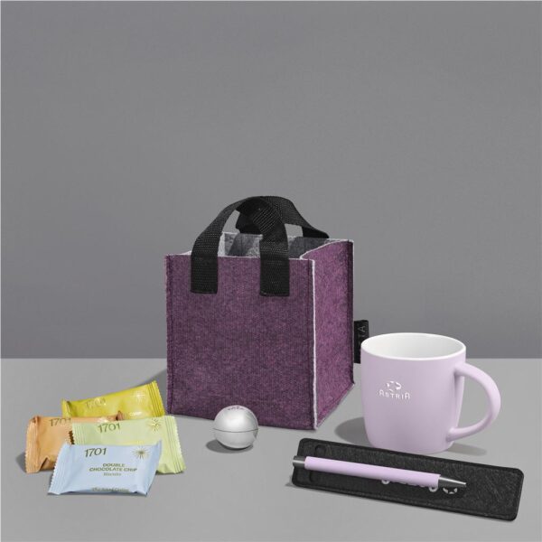 Yatta Dainty Delight Hamper Hampers and Sweets 3